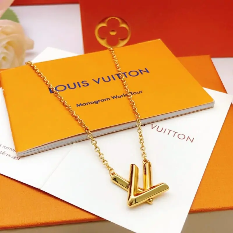 louis vuitton collier s_123a2453